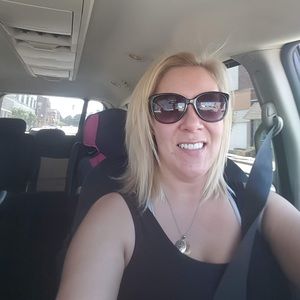 Meet your Posher, Jenna